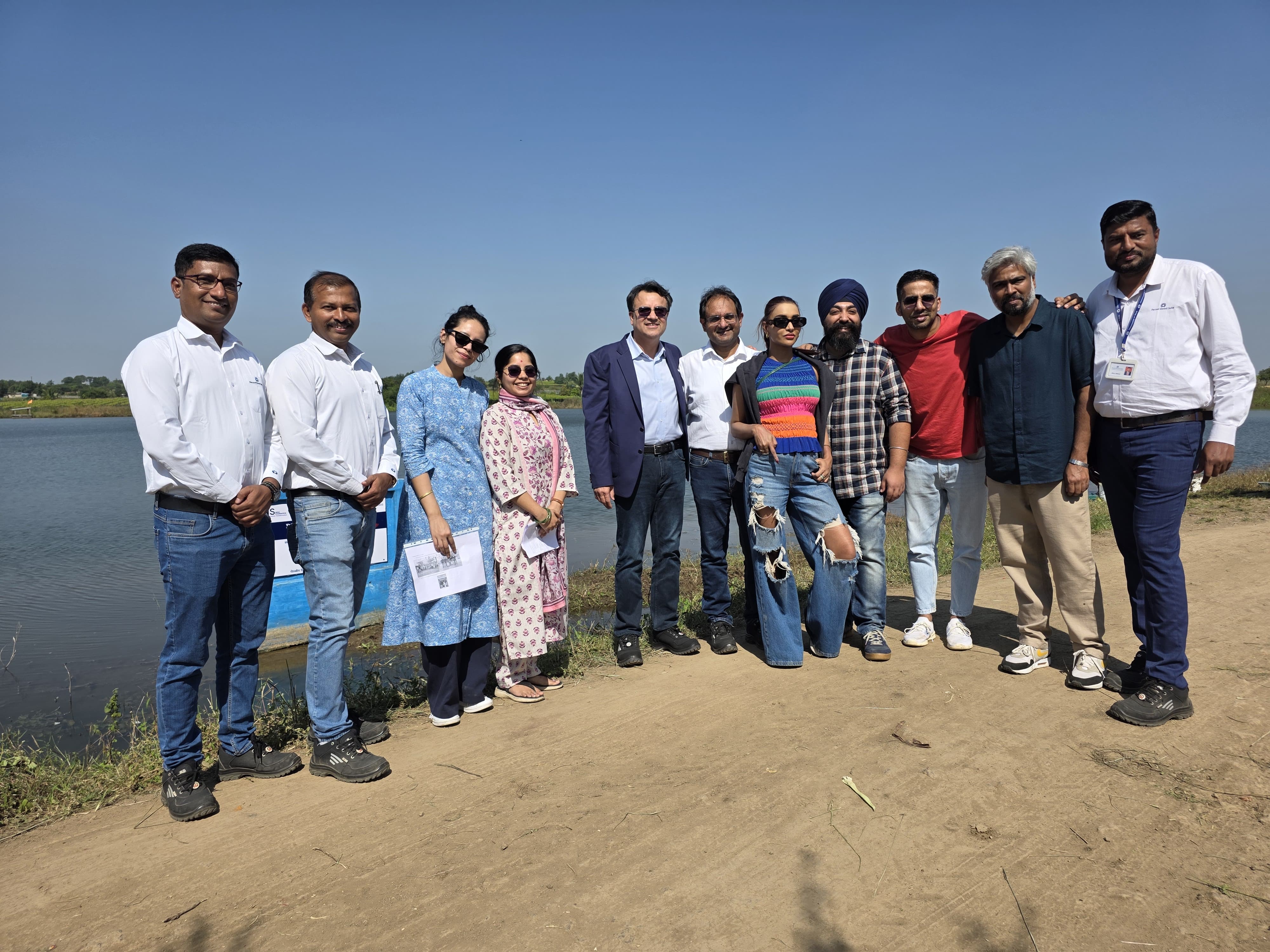 Shetisanjivani team at a community visit